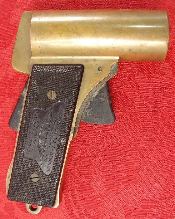 Pistolet-signaleur M-2